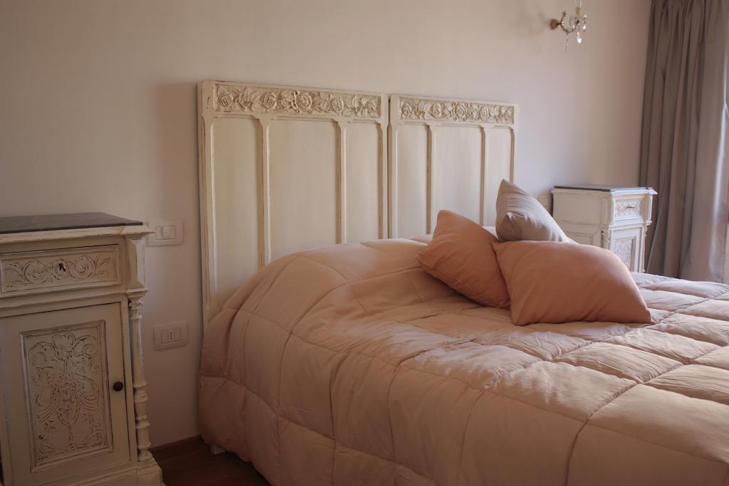 Affittacamere Arco Polinori Foligno Habitación foto